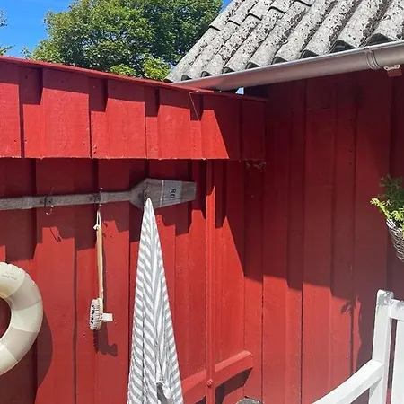 Feriehus Family Near Tisvilde With Shelter Vejby